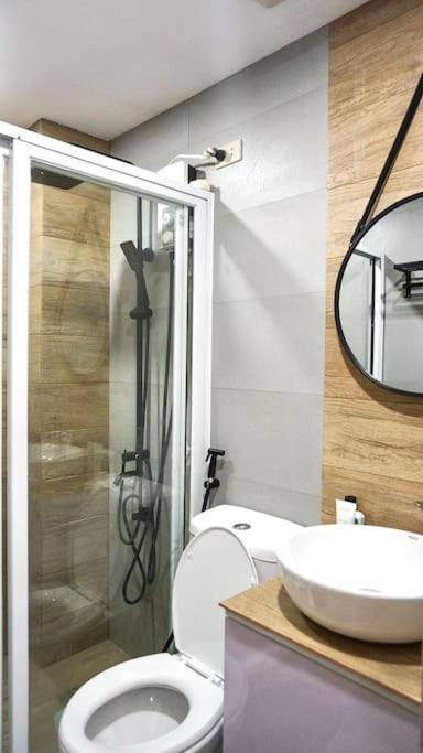 The Fika Room Near Mnl Airport - Scandi Studio Unit With Fast Wi-Fi & Netflix - Read Full Property Desc Before Booking Манила Экстерьер фото